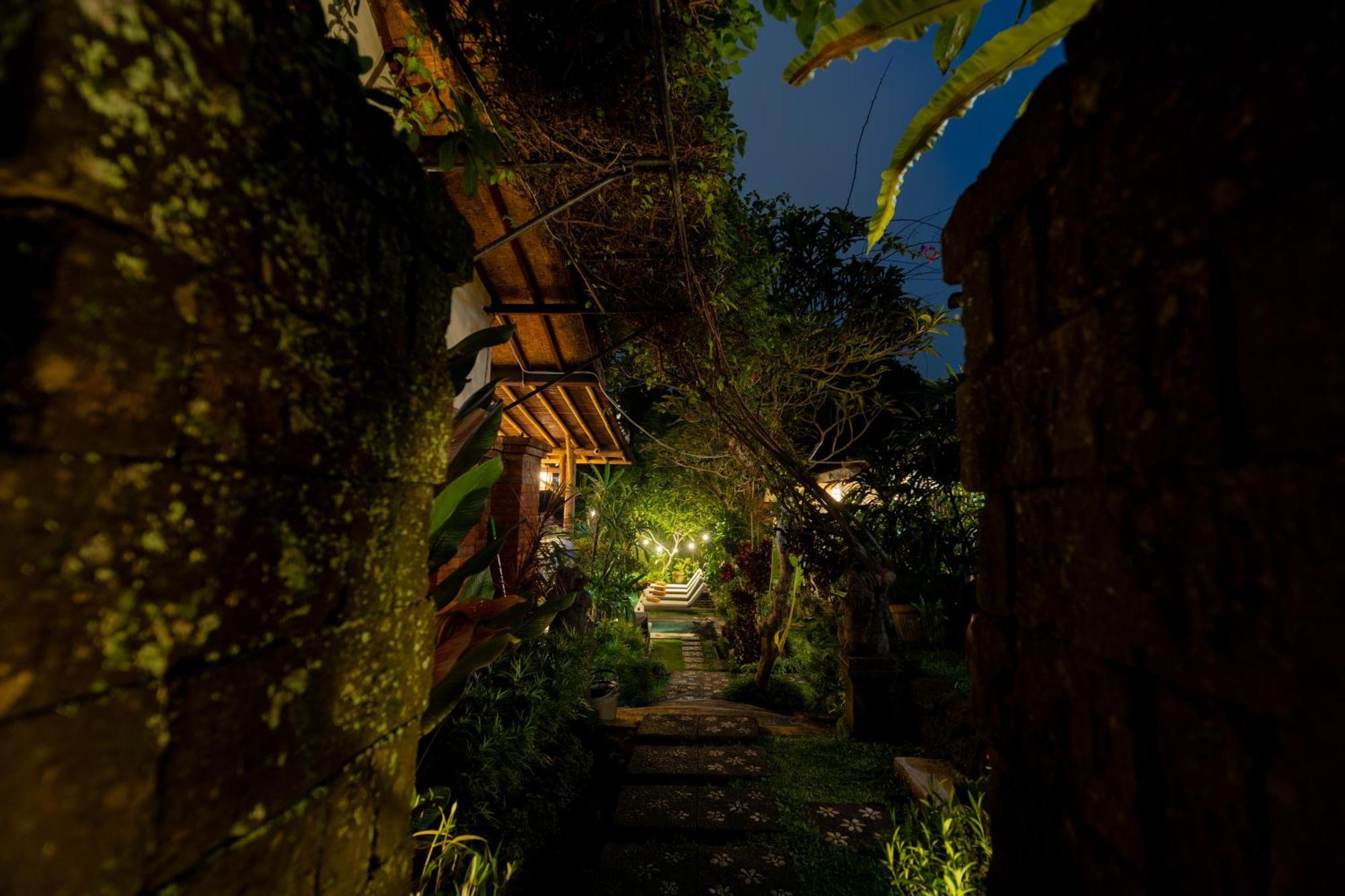 Desak Putu Putra Hidden Hotell Ubud Eksteriør bilde